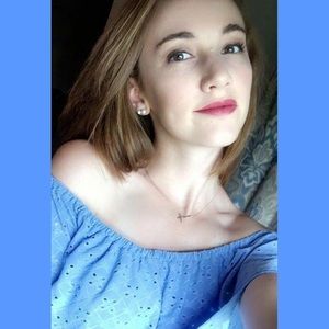 Meet your Posher, Brianna